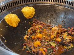 -哈尔滨烧烤·山河村铁锅炖(交大店)