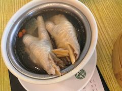 螺肉鸡爪例汤-添好运点心专门店(百老汇店)
