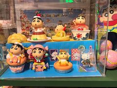-名创优品(北京新中关购物中心地铁层店)
