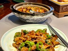 蹄筋烧海参-那家山城(樱桃园店)