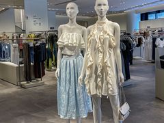 -URBAN REVIVO(大信新都汇店)
