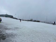 -浙东第一尖雪山欢乐谷