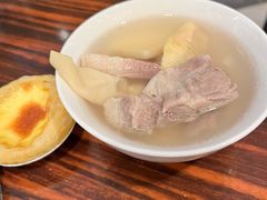 -君来湖滨饭店·玫瑰园