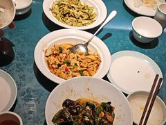 -呷湘厨·鱼汤捞饭·剁椒鱼头·辣椒炒肉(国家会展中心店)