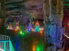 -泰安地下龙宫景区