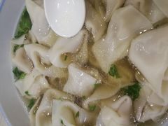 -周震馄饨