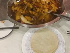 -鑫巴蜀小镇 · 水煮鱼专研店(玉桥店)