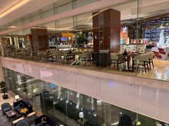 -怡咖啡海鲜自助餐厅(浦东香格里拉店)