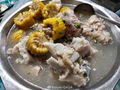 筒子骨玉米-昱龙大盆牛蛙馆(三兴街总店)