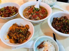 -笨罗卜浏阳菜馆(龙华鹏润达店)