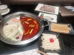 -吴记老锅底麻辣火锅(福州路店)
