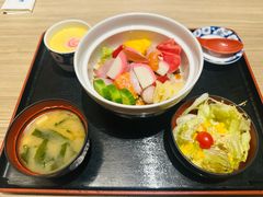 -小山日本料理(兴业太古汇店)