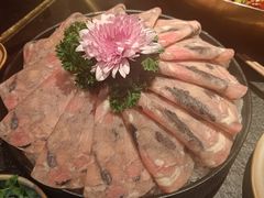 谷饲肥牛-色響火锅(恒隆广场店)