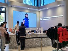 -lululemon(比斯特购物村店)