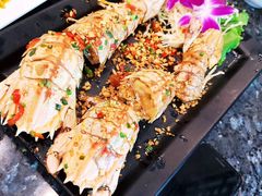 -光海鲜鱼翅餐厅(叻差拉披色路店)