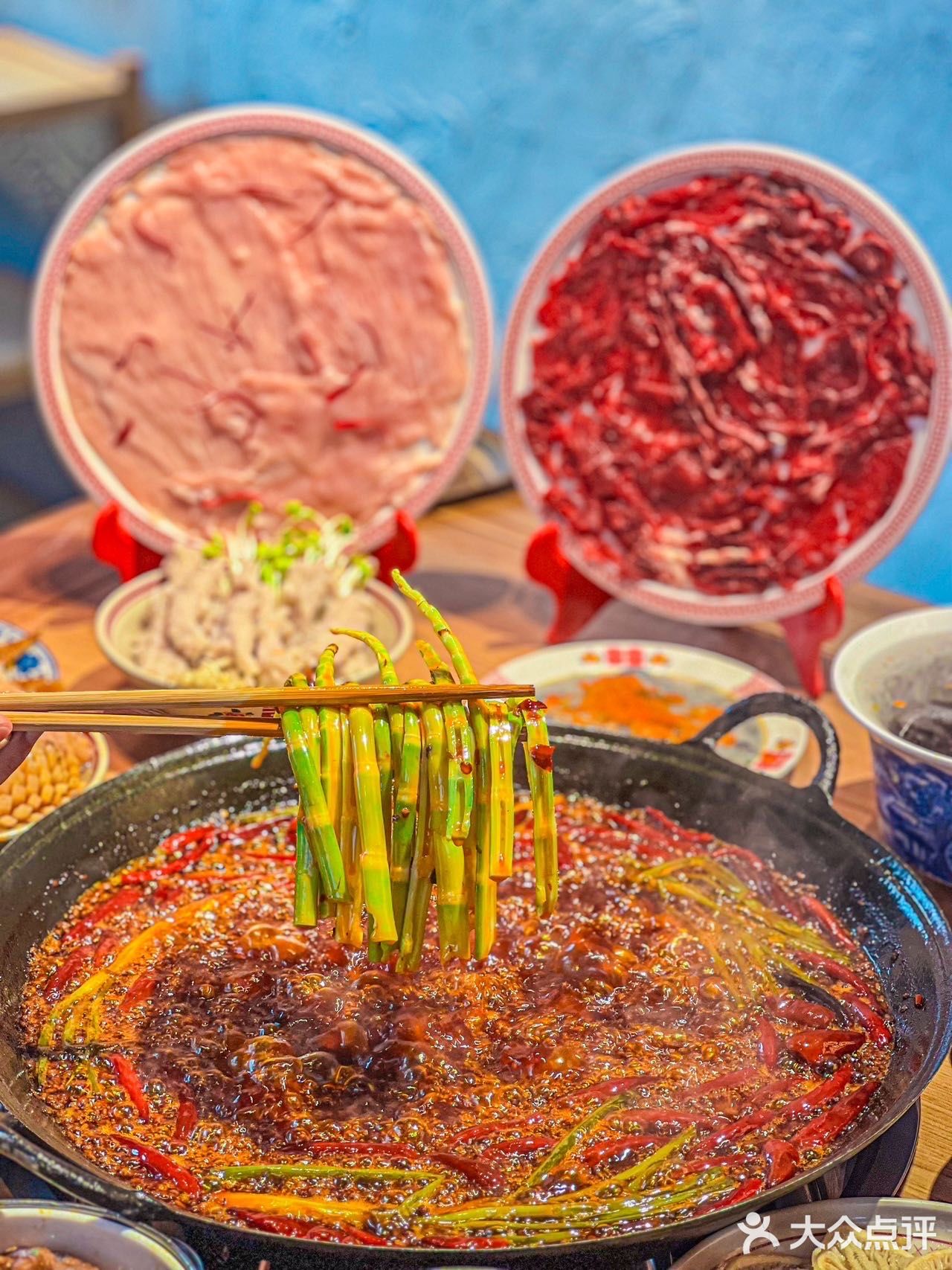 杭州！！！终于也有了！！！座⽆虚席