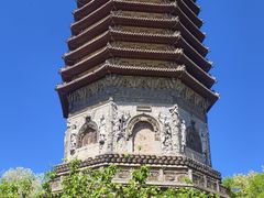 -玲珑塔公园