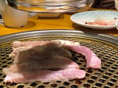 -唯成•韩国炭火烤肉 유성고기