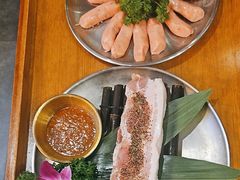 -明洞阿姨·韩式酱蟹烤肉·创意料理(三元桥店)