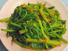 -明记烧鱼美味店