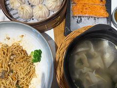 -馋三尺蟹粉小笼(人民广场店)