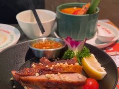 -小小集渔·泰式大排档(太古里香槟店)