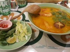 冬阴功海鲜汤米粉-越弥越南传统美食馆