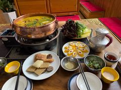 -三锅莊·牦牛肉火锅·香格里拉特色藏餐宴请餐厅(菱角塘路店)