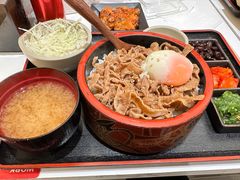 -牛邸·烧肉饭(来福士店)