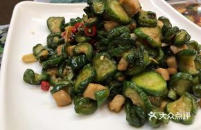 Cucumber and Pork Diced