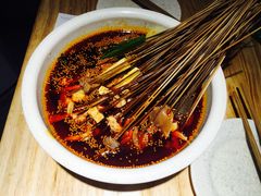 红油钵钵鸡-嘉州叶婆婆钵钵鸡(建设路店)