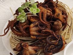 -品海楼·大连海胆锅贴馆(东港店)