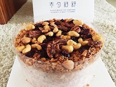 -半勺舒舒生日蛋糕店