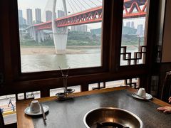 -小天鹅火锅·一线江景洪鼎旗舰店(洪崖洞店)