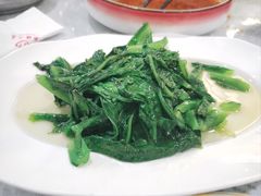 -汗腾格里·风味餐厅(新疆驻京办店)