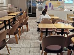 用餐区-BreadTalk面包新语·烘焙蛋糕(海珠丽影广场店)