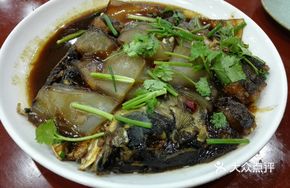 Braised Fish Head with Vermicelli
