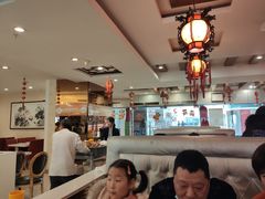 大堂-泉福居酱骨头自助广场(南大街商业步行街店)