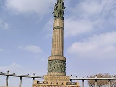 -人民防洪胜利纪念塔