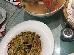-王记酱骨头馆(经纬路店)