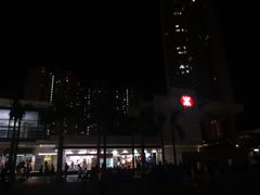 -东荟城名店仓