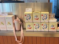 -奈雪的茶(青岛卓悦里INTOWN店)