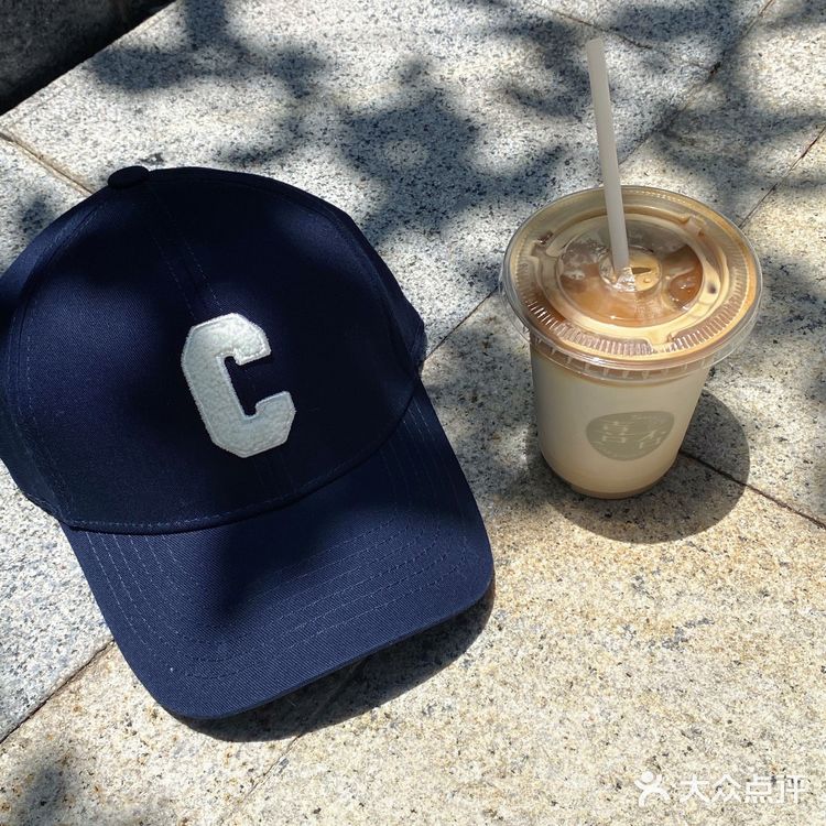 宁波探店✔️新晋ins风街边咖啡馆·喜否