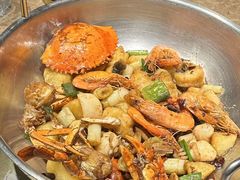 -七欣天香辣蟹火锅(上海银亿滨江店)