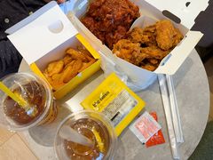 -BHC炸鸡(明洞总店)