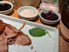 -青年公社烤鸭(滨湖银泰店)