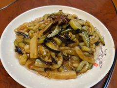 炒茄丝-聚首堂·特色小吃·肘子(什刹海德胜门店)