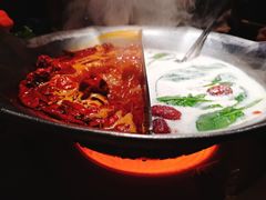 -湊湊火锅·茶憩(上海合生汇店)