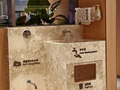 -海底捞火锅(凤凰广场店)