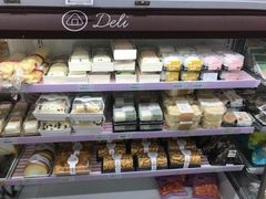 -全家便利店(莲花池东路店)